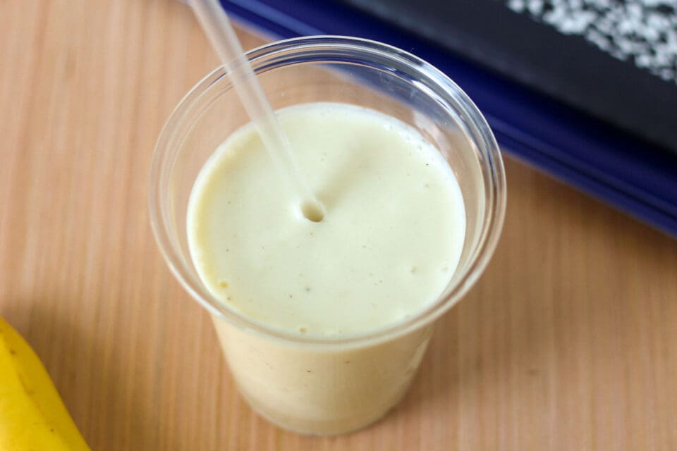 pineapple banana smoothie